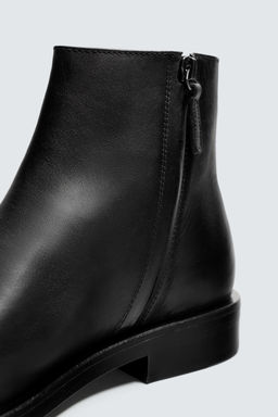LIMITED EDITION LEATHER BOOTS - Zara фото 6