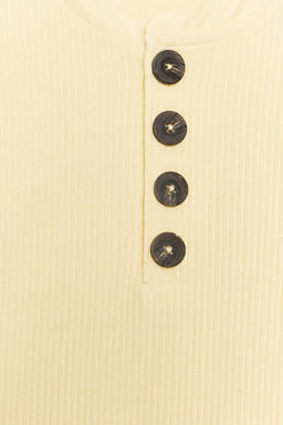 CAMISETA BOTONES ALGOD?N / Lim?n - Zara фото 7
