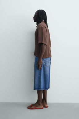 CAMISA RELAXED FIT ESTRUCTURA TEXTURA / Marr?n