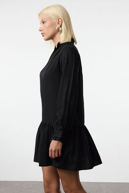 Siyah Shift/Duz Kesim V Yaka Etegi Volanl? Belmando Mini Dokuma Elbise TWOAW25EL00235 - Trendyolmilla фото 2