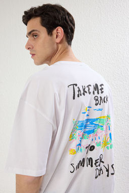 TRENDYOL MAN Lacivert 0versize/Genis Kesim Yaz? Bask?l? %100 Pamuk T-Shirt TMNSS25TS00064