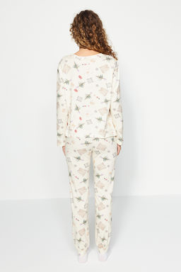 Trendyolmilla Krem %100 Pamuklu K?s Temal? Orme Pijama Tak?m? THMAW24PT00118