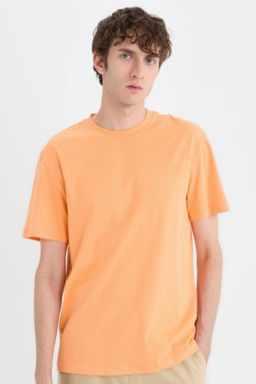 New Regular Fit Bisiklet Yaka Basic Duz K?sa Kollu Tisort
