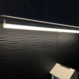 ULI-L02-7W-4200K-SL Линейный светильник LED (аналог Т5), 580Lm, 4200K, выключатель на корпусе.Цвет корпуса - серебристый.