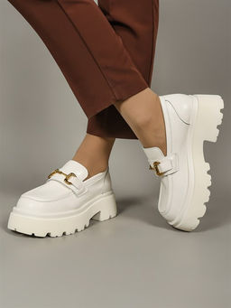 Лоферы женские/ Броги P-41MB White