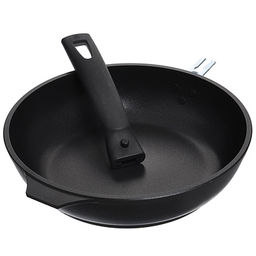 Сковорода с тефлоновым покрытием д22см "Традиция", h5см, съемная ручка из термостойкого пластика 16,5см, стеклянная жаропрочная крышка (Россия)