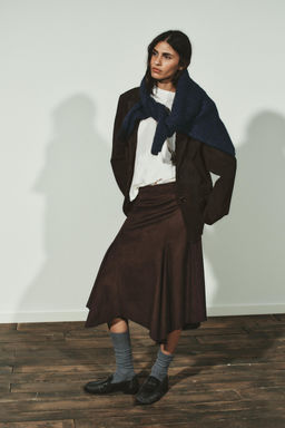 ASYMMETRIC SUEDE-EFFECT MIDI SKIRT