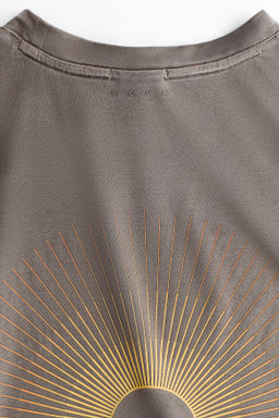 Camiseta de deporte boxy con DryMove Loose Fit - H&m фото 6