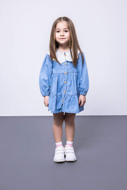 Джинсовое платье с широким кружевным воротником и длинными рукавами для маленьких девочек - Defacto фото 2