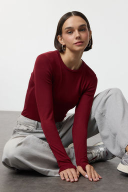 Bordo Viskon/Yumusak Kumasl? Parmak Gecme Detayl? Esnek Orme Bluz TWOAW25BZ00014