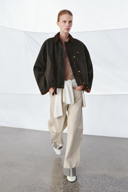 CHAQUETA ENCERADA ZW COLLECTION / Khaki