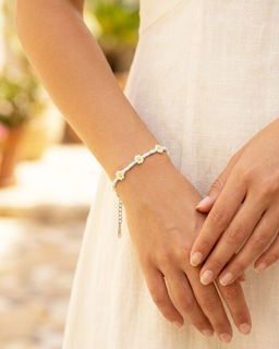 Браслет из бисера