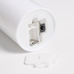 Светодиодная свеча, ночник LED RISALUX «Восковая», от батареек CR2032×2, пластик, 5.3×5.3×7.2 см