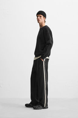 TECHNICAL TROUSERS WITH SIDE PANEL