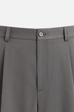 PLEATED RELAXED FIT BERMUDA SHORTS - Zara фото 18