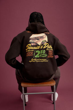 Sudadera con capucha y estampado Loose Fit - H&m фото 4