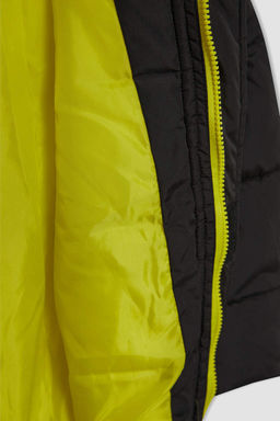 Водоотталкивающая куртка-пуховик с капюшоном для мальчиков - Defacto фото 9