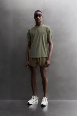 CAMISETA T?CNICA ESTRUCTURA / Gris antracita