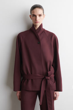 CHAQUETA CON CUELLO CHAL Y CINTUR?N MEZCLA DE LANA
