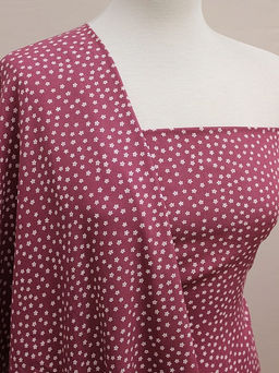 Штапель Россыпь молочных лютиков на лилово-бордовом, ш.1.45м, вискоза-100%, 100гр/м.кв - Купава фото 8