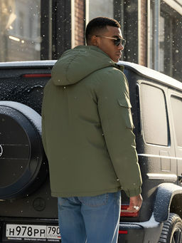 Куртка спортивная мужская зимняя с капюшоном зеленого цвета 3222Z - Wonderrman фото 19