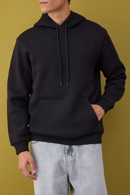 Siyah Regular/Normal Kesim Kapusonlu Ici Polarl? Kal?n Sweatshirt TMNAW26SW00016 - Trendyolmilla фото 7