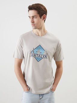 Bisiklet Yaka Antalya Bask?l? Penye Erkek Ti??rt