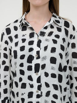 Рубашка из штапеля удлиненная белая - Odis фото 8