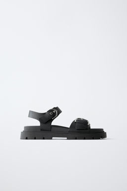 SANDALIA HEBILLAS / Negro