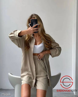 Женский костюм тройка с шортами