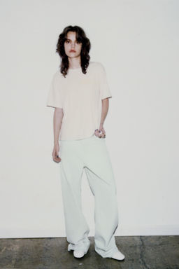 FLOWING SHORT SLEEVE T-SHIRT - Zara фото 4