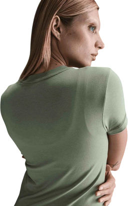 Футболка женская