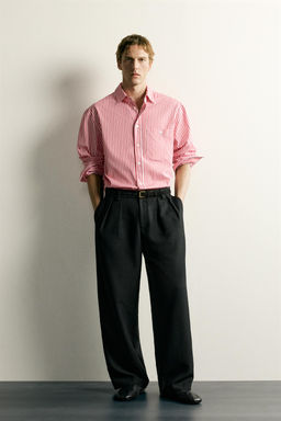CAMISA BOXY FIT RAYAS / Blanco / Rojo