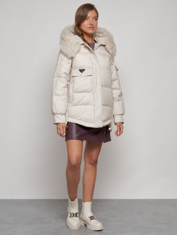 Куртка зимняя женская модная с мехом бежевого цвета 13301B - Visdeer фото 4