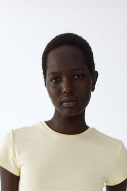 Camiseta entallada de microfibra - H&m фото 9