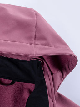 Ветровка спортивная женская с капюшоном softshell малинового цвета 9566M - Mtforce фото 4