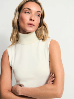 Топ без рукавов с воротником стойкой / Zarina  фото 7