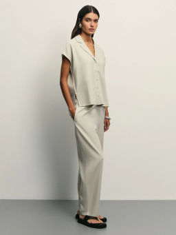 Прямые льняные брюки с эластичным поясом / Zarina фото 2