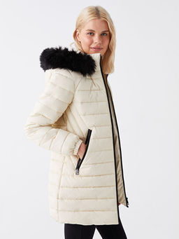 Kad?n Kap??onlu D?z ?i?me Mont