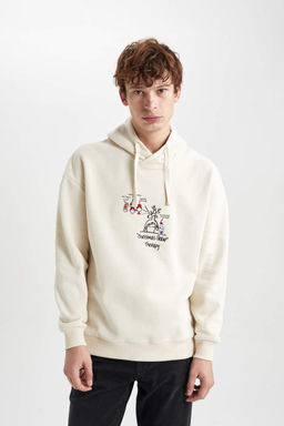 Толстовка комфортного кроя с капюшоном на новогоднюю тематику