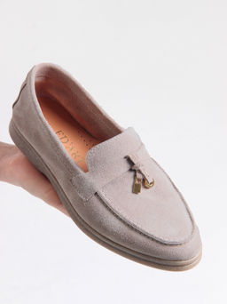 Лоферы туфли 170.2614be. ваниль замша