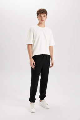 Брюки-джоггеры стандартного размера из габардина