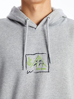 Uzun Kollu Bask?l? Erkek Hoodie