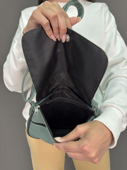 Сумка женская из телячьей кожи