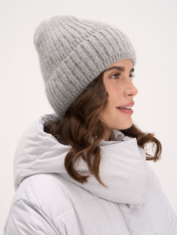 Шапка с шерстью ангоры "Серая"