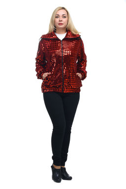 Куртка с капюшоном