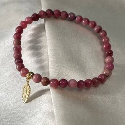 Браслет с подвеской из Родонита