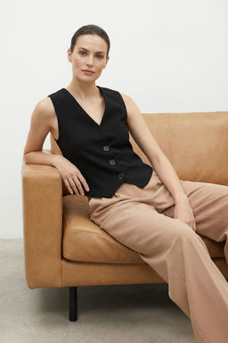 Siyah Premium Dugmeli Crop Dokuma Yelek TWOAW24YE00061