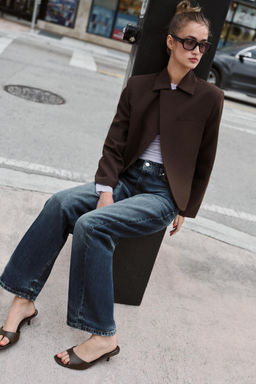 SANDALIA TAC?N BAJO / Marr?n