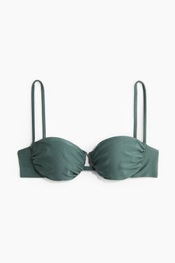 Top de bikini con aros